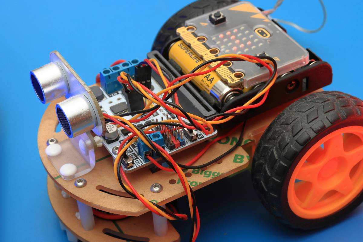 robotics software development tutorial: Build Real Robots That Think